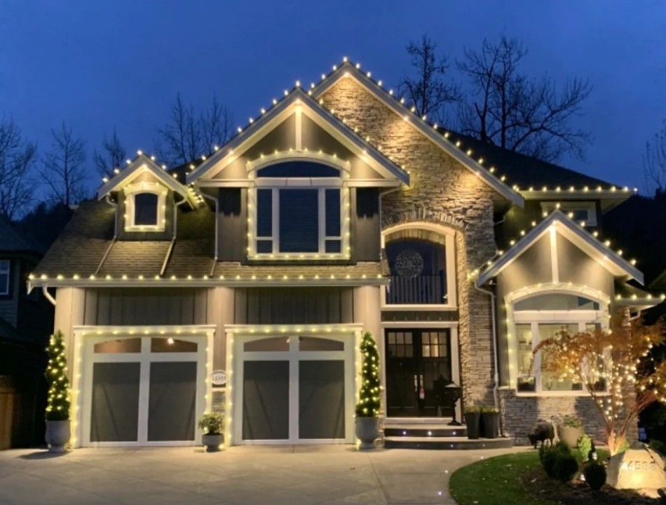 Residential Christmas Light Installation Charlotte NC